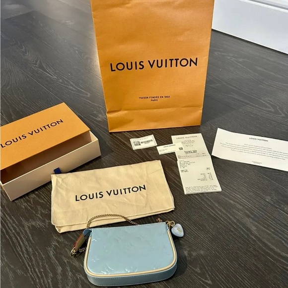 RARE: NWT Louis Vuitton Mini Pochette Accessoires Valentine Lollipop Blue - Picture 2 of 14